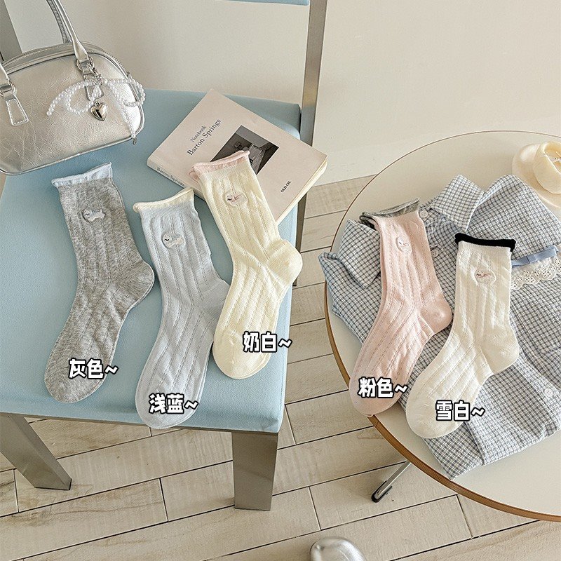 Women's Sports Crew Socks suppliers